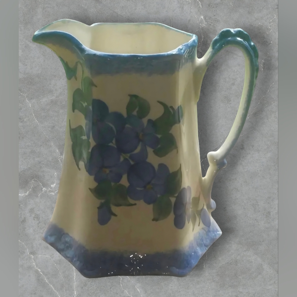 Beautiful Vintage Hand-Painted Pitcher!Pretty blue Forget-Me-Not Flowers Rare
